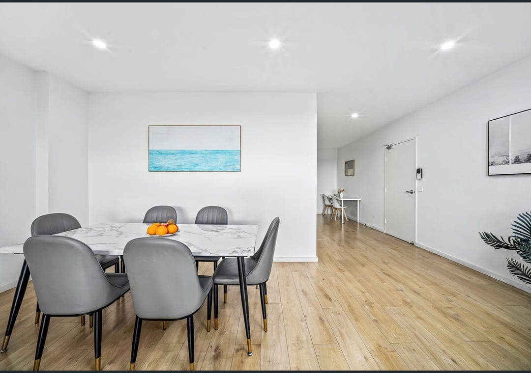 Spacious 3-Bedroom Apartment in the Heart of Bonnyrigg CBD - Image 8