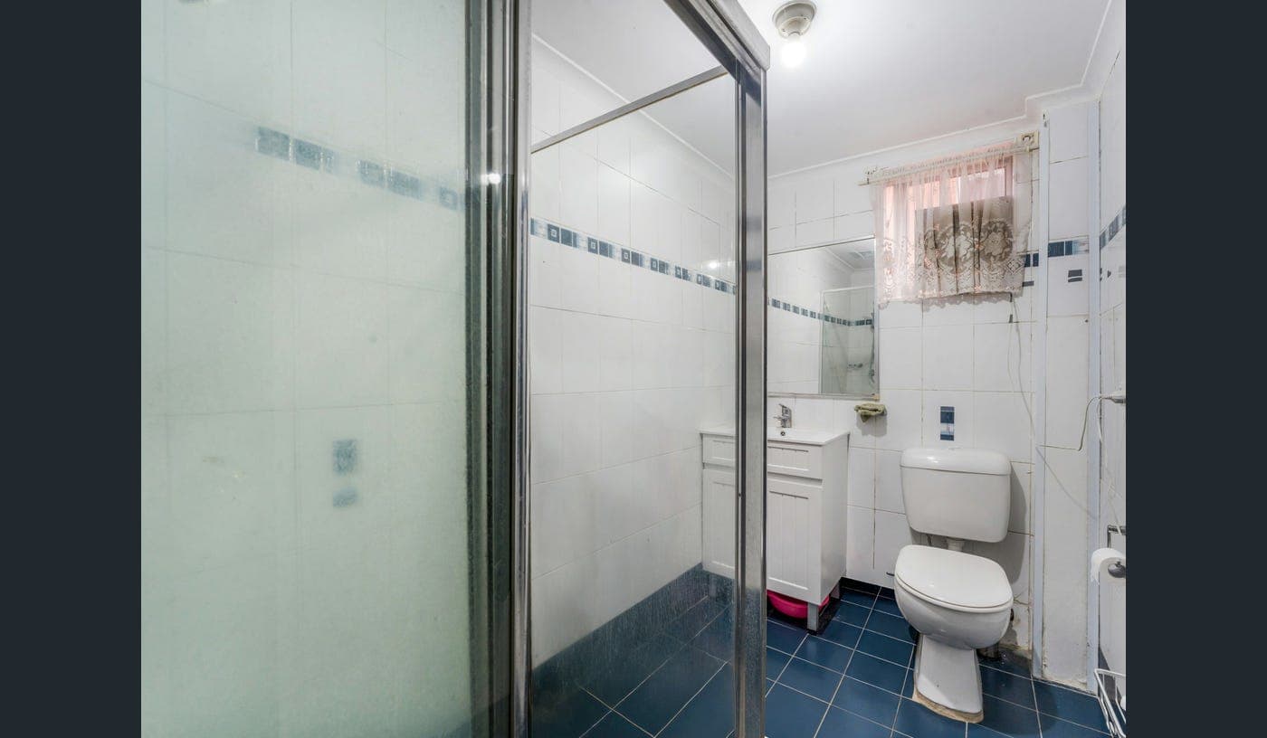 Rare First floor! - Image 7